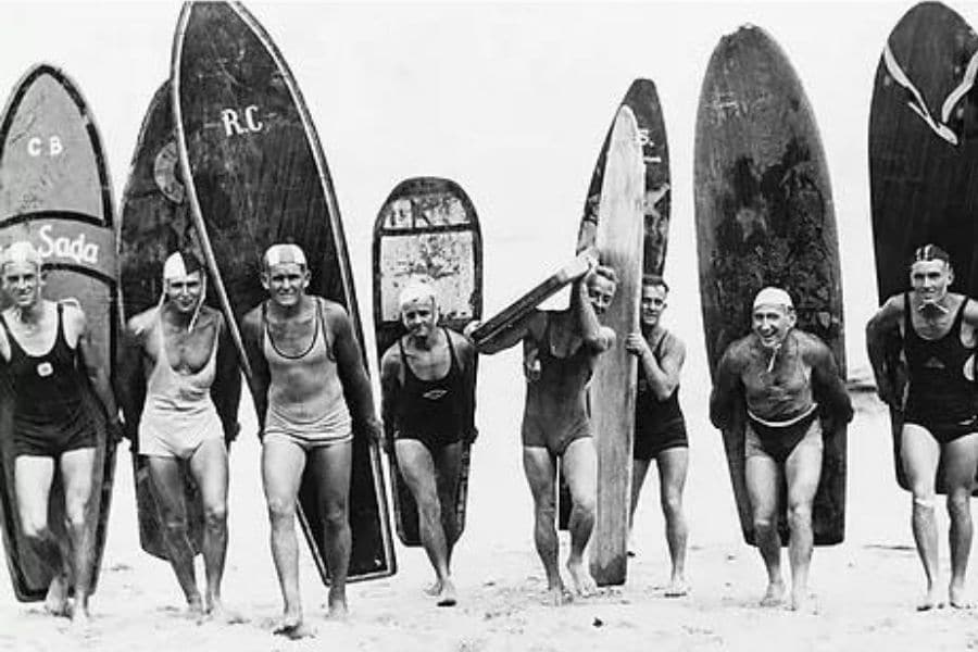 Wie alles begann – Die Geschichte des Surfens
