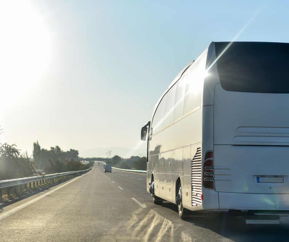 Bus-Ticket (Hin-& Rückfahrt)